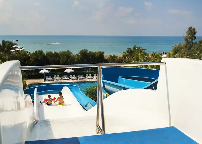 Delphin Palace 5*