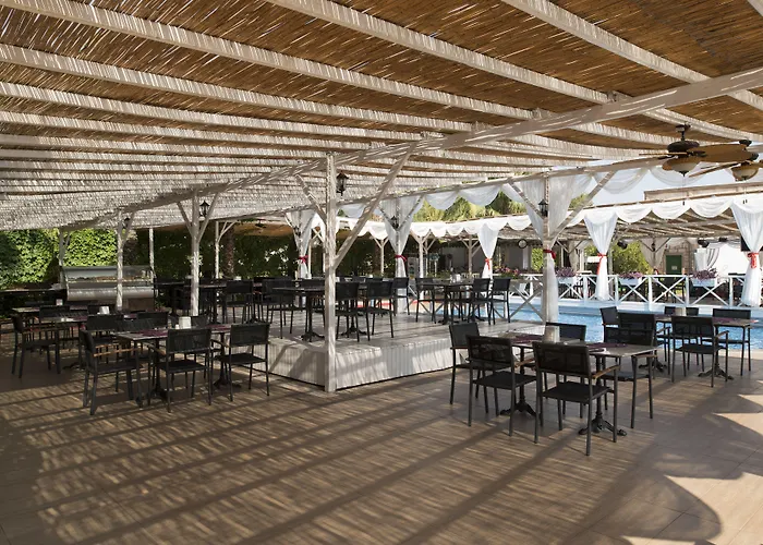 Resort Delphin Palace 5*