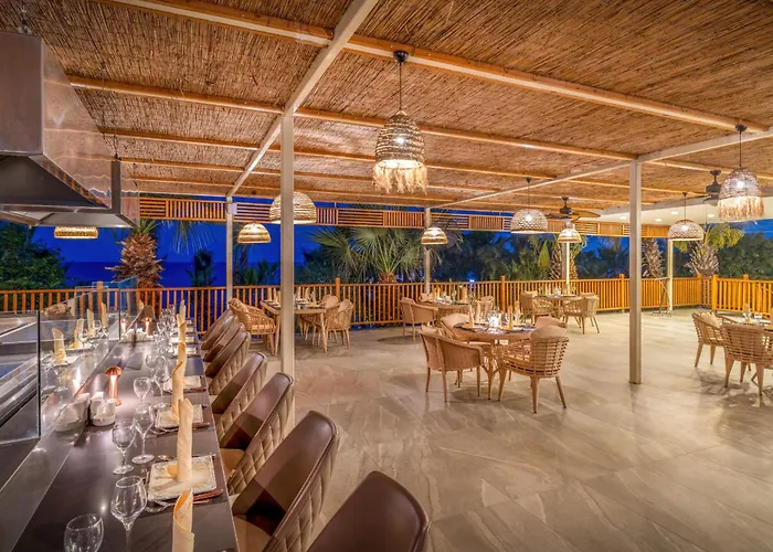 Delphin Palace Antália