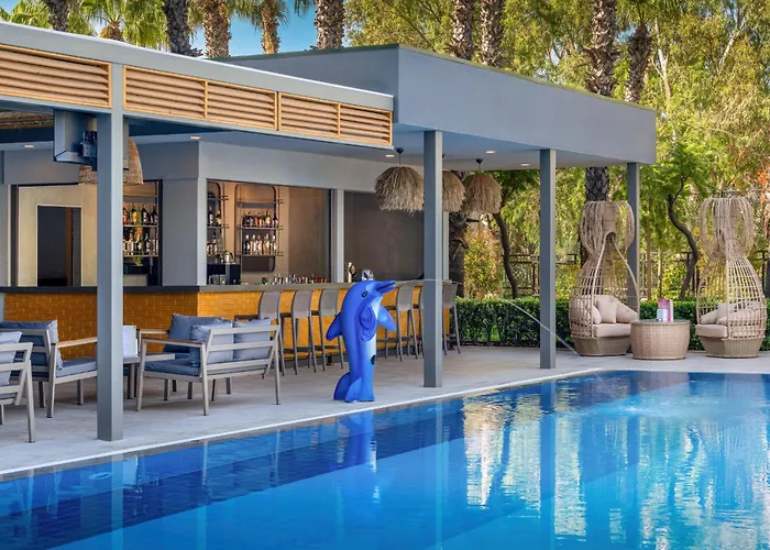 Delphin Palace Resort 5*