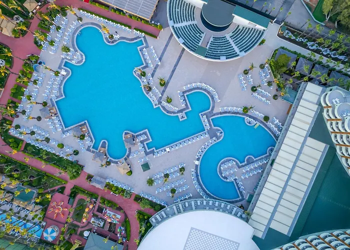Resort Delphin Palace Antália