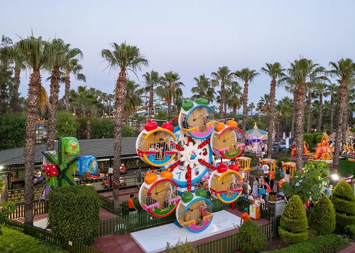 Delphin Palace 5* Antália
