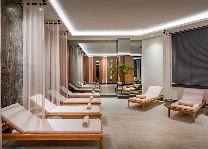 Resort Delphin Palace 5*