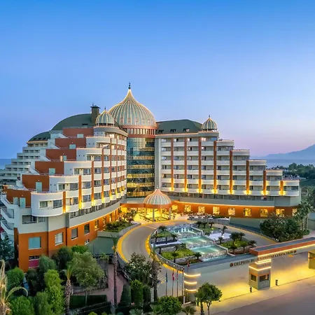 Курортный комплекс Delphin Palace Анталья