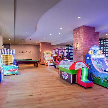 Delphin Palace 5* אנטליה