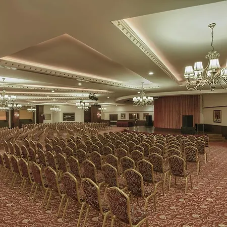 Θέρετρο Delphin Palace 5*