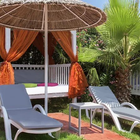 Rezort Delphin Palace Antalya