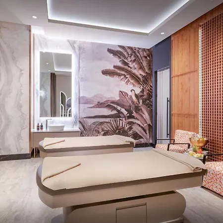 Rezort Delphin Palace Antalya