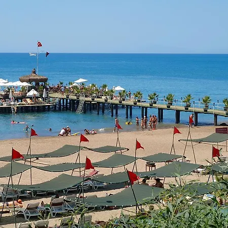 Курортный комплекс Delphin Palace