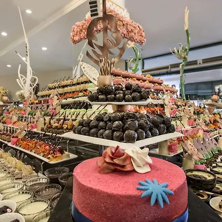 Курортный комплекс Delphin Palace Анталья