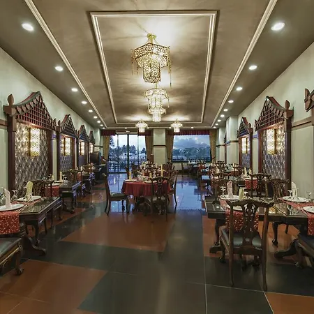Курортный комплекс Delphin Palace 5*