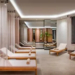 אתר נופש Delphin Palace 5*