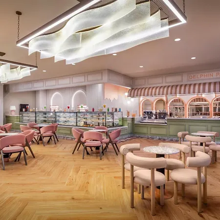 リゾート ドルフィン パレス